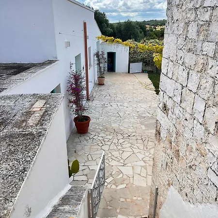 Aparthotel Giardino Dei Trulli Cummerse 3*