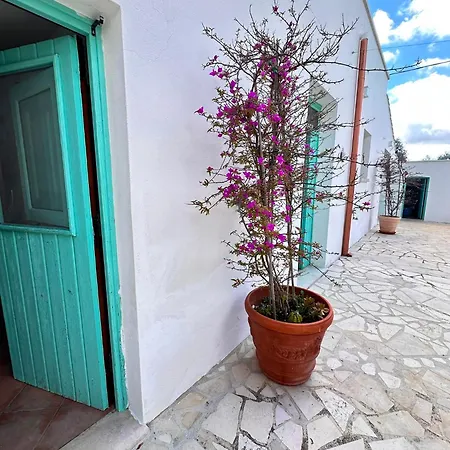 Giardino Dei Trulli Cummerse 3*
